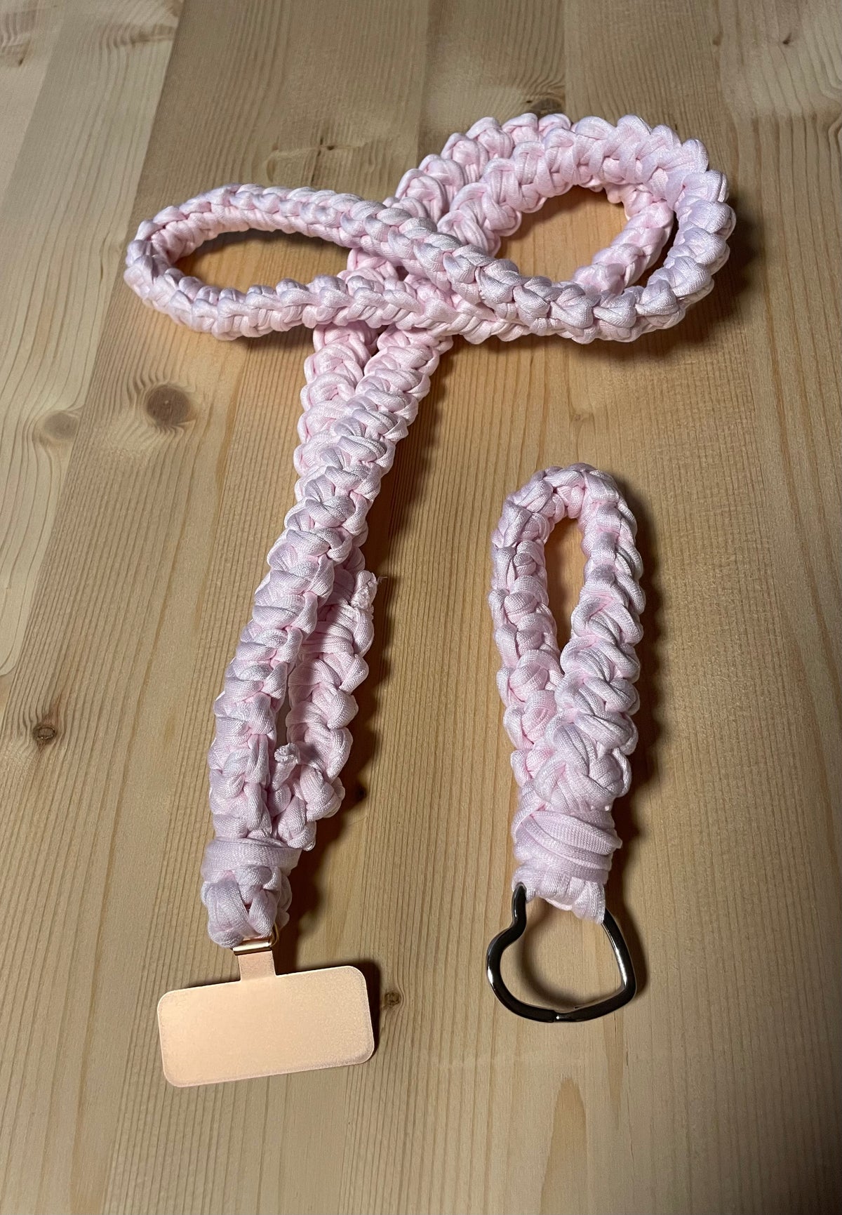 Handyband und Schlüsselanhänger im Set